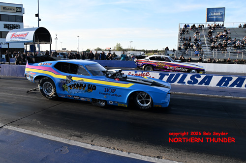 Danny Mann - 'Pony Up' (near lane) vs 
Cody Chatfield - 'Booze Brothers' (far lane)